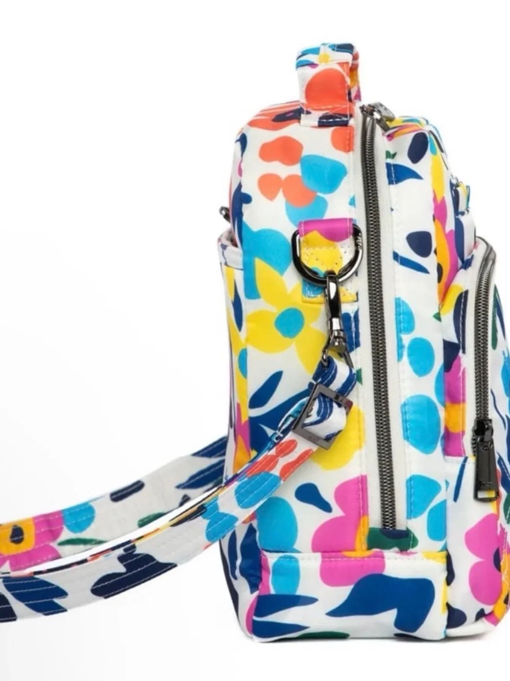 NWT Lug Legacy Collection Ranger Crossbody Bag  in Wildflower Brights ❤️💙💚🩵🩷💜💛🧡